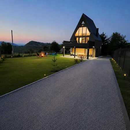 Peak Vista A-frame شاليه *