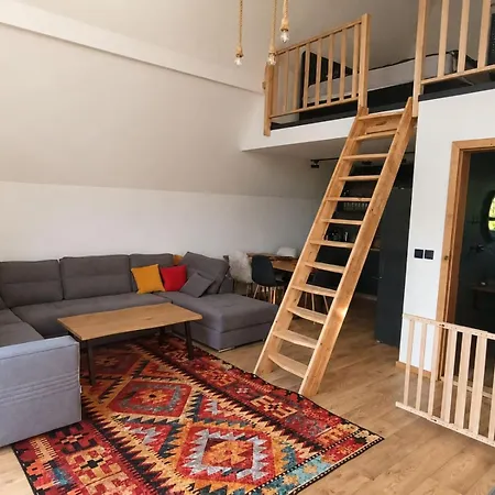 شاليه Peak Vista A-frame